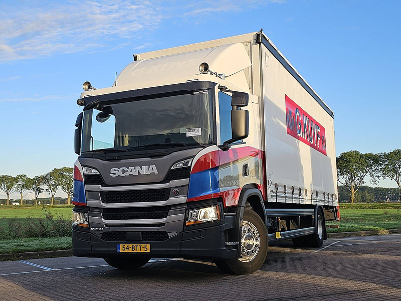 Scania P250 3T LIFT EDSCHA - Camión lona: foto 1 Scania P250 3T LIFT EDSCHA - Camión lona: foto 1