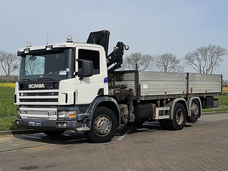 Scania P94.260 6X2 HIAB CRANE - Camión caja abierta, Camión grúa: foto 2 Scania P94.260 6X2 HIAB CRANE - Camión caja abierta, Camión grúa: foto 2