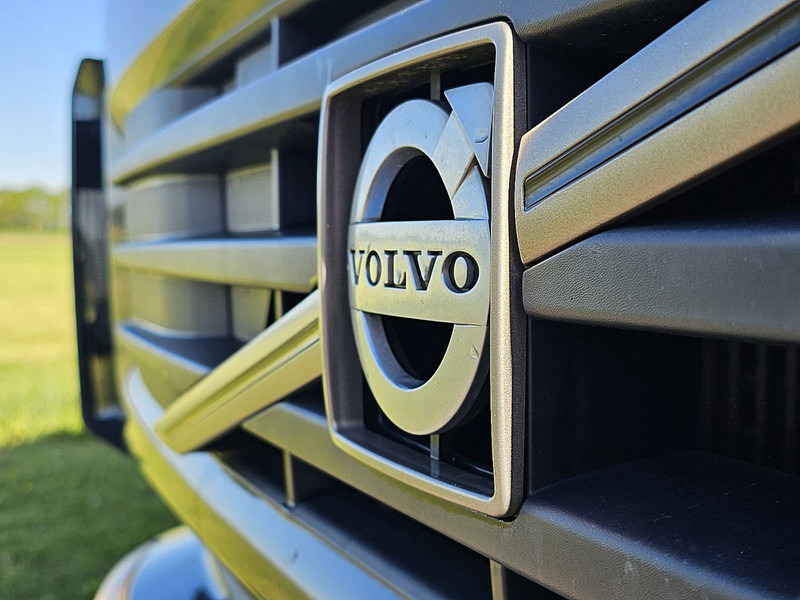 Frigorífico camión Volvo FL 240.12 AIRCO ISO BOX HEATER: foto 18