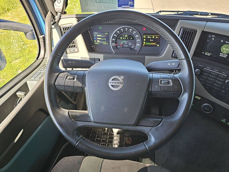 Camión lona Volvo FM 330 2.5T LIFT 159 TKM: foto 10 Camión lona Volvo FM 330 2.5T LIFT 159 TKM: foto 10