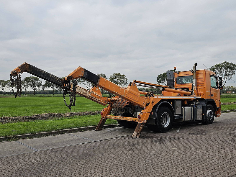 Volvo FM 330 - Portacontenedor de cadenas camión: foto 3 Volvo FM 330 - Portacontenedor de cadenas camión: foto 3