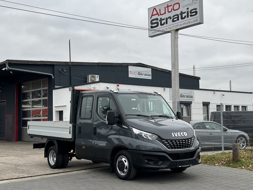 Iveco Daily 35C18 3.0 7-Sitzer Klima AHK LED 53.309km - Caja abierta furgoneta, Furgoneta combi: foto 1 Iveco Daily 35C18 3.0 7-Sitzer Klima AHK LED 53.309km - Caja abierta furgoneta, Furgoneta combi: foto 1