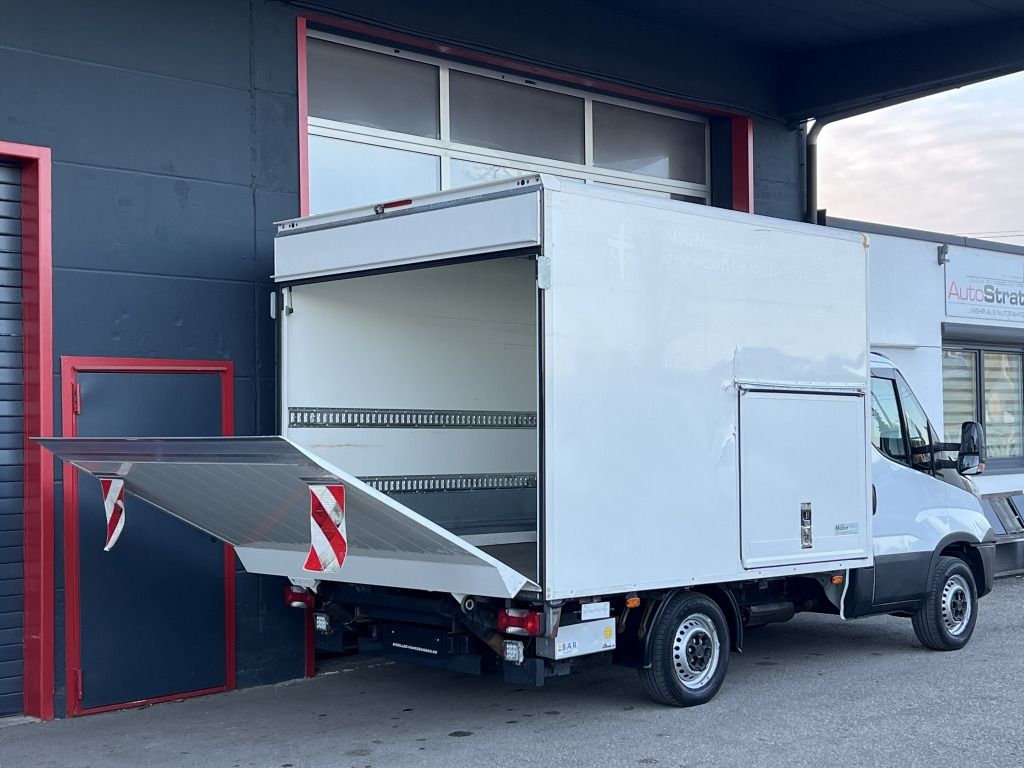 Iveco Daily 35S12 3,1m Koffer LBW BÄR Kamera 3-Sitz - Furgoneta: foto 4 Iveco Daily 35S12 3,1m Koffer LBW BÄR Kamera 3-Sitz - Furgoneta: foto 4