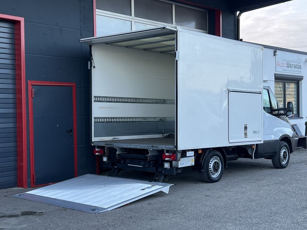 Iveco Daily 35S12 3,1m Koffer LBW BÄR Kamera 3-Sitz - Furgoneta: foto 3 Iveco Daily 35S12 3,1m Koffer LBW BÄR Kamera 3-Sitz - Furgoneta: foto 3