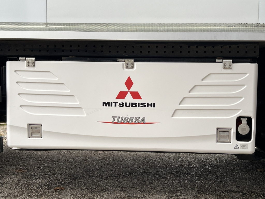 Iveco EuroCargo ML160E28 MitsubTU85 Tiefkühl 7,6m LBW - Frigorífico camión: foto 5 Iveco EuroCargo ML160E28 MitsubTU85 Tiefkühl 7,6m LBW - Frigorífico camión: foto 5