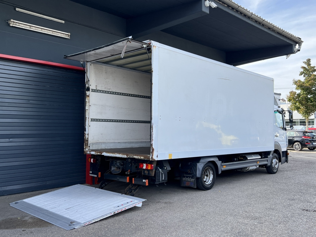 Mercedes-Benz Atego 818 Klima AHK 6,05m Koffer LBW Tempomat - Furgoneta: foto 5 Mercedes-Benz Atego 818 Klima AHK 6,05m Koffer LBW Tempomat - Furgoneta: foto 5