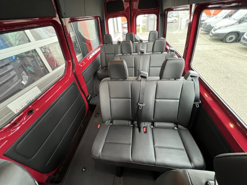 Mercedes-Benz Sprinter 314 CDI Tourer Klima +Fond 9-Sitze MBUX - Coche: foto 3 Mercedes-Benz Sprinter 314 CDI Tourer Klima +Fond 9-Sitze MBUX - Coche: foto 3