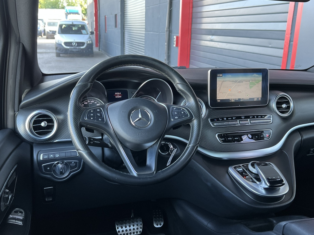 Coche Mercedes-Benz V 250 4Matic LANG AVANTGARDE AMG LINE Burmester: foto 12
