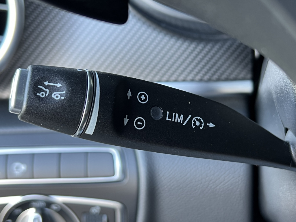 Coche Mercedes-Benz V 250 4Matic LANG AVANTGARDE AMG LINE Burmester: foto 15
