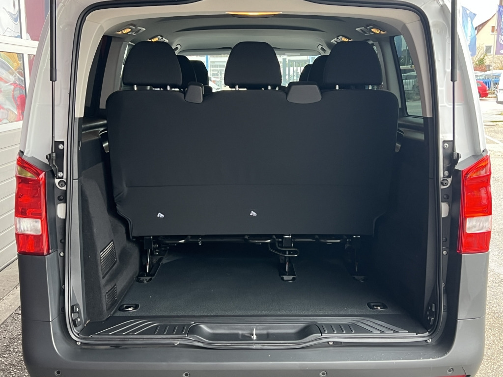 Mercedes-Benz Vito 114 CDI Tourer Pro lang Klima NAVI 9-Sitzer - Coche familiar: foto 2 Mercedes-Benz Vito 114 CDI Tourer Pro lang Klima NAVI 9-Sitzer - Coche familiar: foto 2