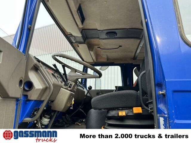 Iveco 120-23 AW 4x4 Doka, V8-Motor, Gerätewagen, - Camión de bomberos: foto 3 Iveco 120-23 AW 4x4 Doka, V8-Motor, Gerätewagen, - Camión de bomberos: foto 3