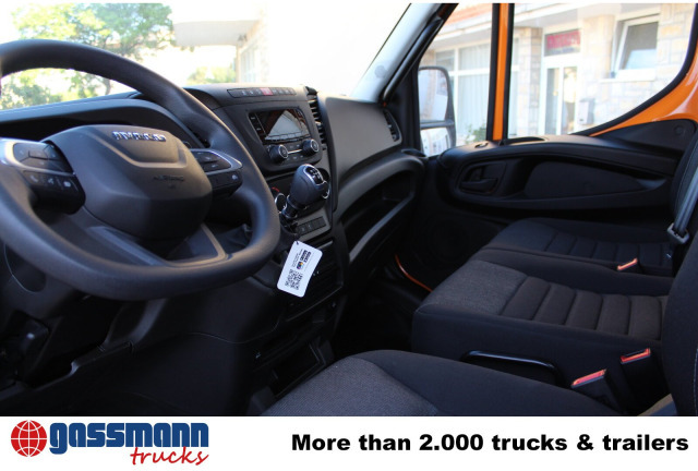 Iveco Daily 70C18H 4x2 mit Kran HMF 340-K3, Funk - Volquete camión, Camión grúa: foto 3 Iveco Daily 70C18H 4x2 mit Kran HMF 340-K3, Funk - Volquete camión, Camión grúa: foto 3