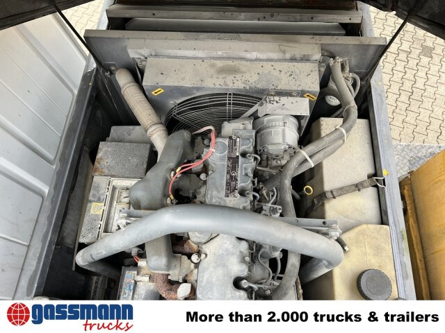 Iveco Trakker AD260T36 6x4, AMV Hubsteiger + - Cisterna camión, Camión grúa: foto 5 Iveco Trakker AD260T36 6x4, AMV Hubsteiger + - Cisterna camión, Camión grúa: foto 5