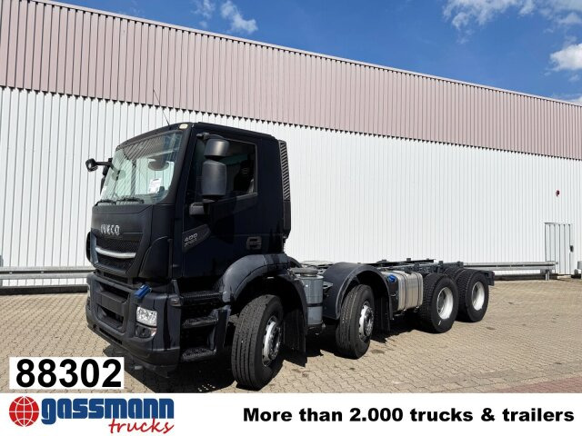 Iveco X-Way AD360X40Z/P 8x4 - Chasis camión: foto 1 Iveco X-Way AD360X40Z/P 8x4 - Chasis camión: foto 1