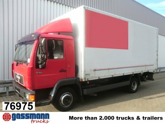MAN L35 10.163 4x2 - Camión caja cerrada: foto 1 MAN L35 10.163 4x2 - Camión caja cerrada: foto 1