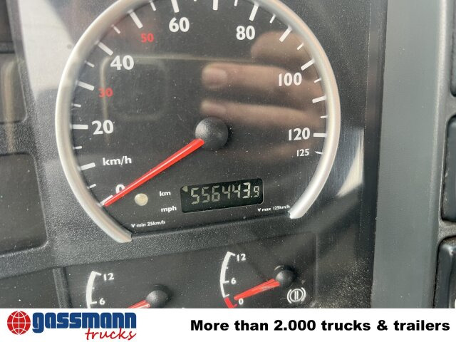 MAN TGA 26.410 6X2/4 BL, Vorlauf Lenk-Liftachse, - Portacontenedor de cadenas camión: foto 2 MAN TGA 26.410 6X2/4 BL, Vorlauf Lenk-Liftachse, - Portacontenedor de cadenas camión: foto 2