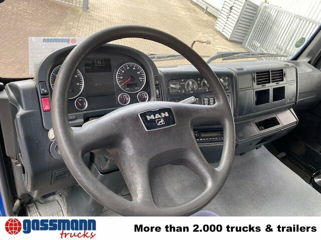 MAN TGA 35.480 8x4-4 BL, Lift-/Lenkachse - Chasis camión: foto 5 MAN TGA 35.480 8x4-4 BL, Lift-/Lenkachse - Chasis camión: foto 5