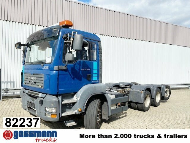 MAN TGA 35.480 8x4-4 BL, Lift-/Lenkachse - Chasis camión: foto 1 MAN TGA 35.480 8x4-4 BL, Lift-/Lenkachse - Chasis camión: foto 1