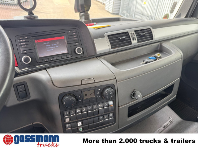 MAN TGM 15.250 4x2 LL, Tele-Absetzer - Portacontenedor de cadenas camión: foto 3 MAN TGM 15.250 4x2 LL, Tele-Absetzer - Portacontenedor de cadenas camión: foto 3