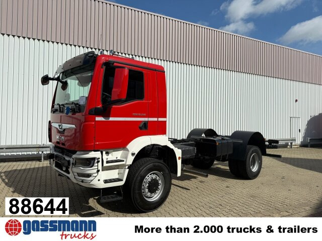 MAN TGM 18.320 4x4 BB CH - Chasis camión: foto 1 MAN TGM 18.320 4x4 BB CH - Chasis camión: foto 1