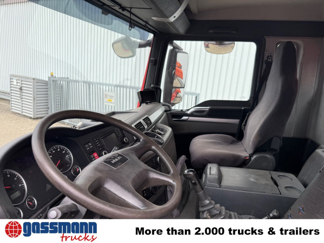 MAN TGS 18.400 4x4 BB, Navi, Kran Atlas 120.2E-A3L, - Volquete camión, Camión grúa: foto 4 MAN TGS 18.400 4x4 BB, Navi, Kran Atlas 120.2E-A3L, - Volquete camión, Camión grúa: foto 4