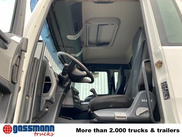 MAN TGS 40.400 6x4 BB mit 20.000l Tank - Cisterna camión: foto 4 MAN TGS 40.400 6x4 BB mit 20.000l Tank - Cisterna camión: foto 4