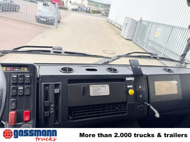 Mercedes-Benz 1222 AF 4x4, Rüstwagen RW 2, Seilwinde - Camión de bomberos: foto 5 Mercedes-Benz 1222 AF 4x4, Rüstwagen RW 2, Seilwinde - Camión de bomberos: foto 5