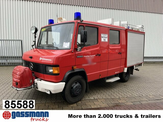 Mercedes-Benz 709 D 4x2 Doka, LF 8 - Camión de bomberos: foto 1 Mercedes-Benz 709 D 4x2 Doka, LF 8 - Camión de bomberos: foto 1