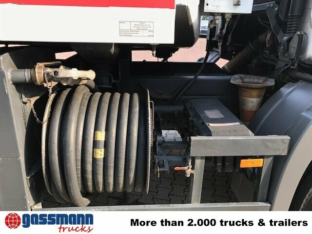 Mercedes-Benz Actros 1841 L 4x2, Esterer Tankaufbau ca. - Cisterna camión: foto 3 Mercedes-Benz Actros 1841 L 4x2, Esterer Tankaufbau ca. - Cisterna camión: foto 3