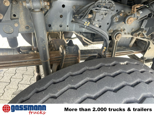 Mercedes-Benz Actros 3348 AK 6x6, Bordmatik links - Volquete camión: foto 3 Mercedes-Benz Actros 3348 AK 6x6, Bordmatik links - Volquete camión: foto 3