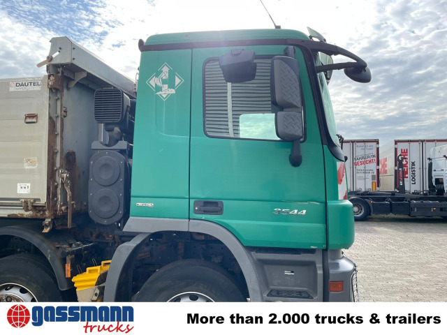 Mercedes-Benz Actros MP III 3544/8x4/4, 3 Pedale - Volquete camión: foto 2 Mercedes-Benz Actros MP III 3544/8x4/4, 3 Pedale - Volquete camión: foto 2