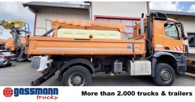 Mercedes-Benz Arocs 2033 AK 4x4, Winterdienstausstattung, - Volquete camión: foto 2 Mercedes-Benz Arocs 2033 AK 4x4, Winterdienstausstattung, - Volquete camión: foto 2