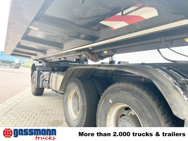 Mercedes-Benz Arocs 3345 K 6x4, Heckkran Hiab Jonsered - Volquete camión, Camión grúa: foto 2 Mercedes-Benz Arocs 3345 K 6x4, Heckkran Hiab Jonsered - Volquete camión, Camión grúa: foto 2