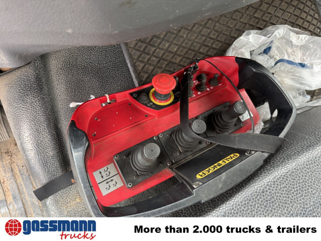 Mercedes-Benz Atego 1023 A 4x4, Einzelbereifung, Heckkran - Chasis camión, Camión grúa: foto 5 Mercedes-Benz Atego 1023 A 4x4, Einzelbereifung, Heckkran - Chasis camión, Camión grúa: foto 5