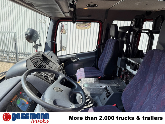 Mercedes-Benz Atego 917 4x4, LF 10, Einzelbereifung, AT-Motor - Camión de bomberos: foto 4 Mercedes-Benz Atego 917 4x4, LF 10, Einzelbereifung, AT-Motor - Camión de bomberos: foto 4