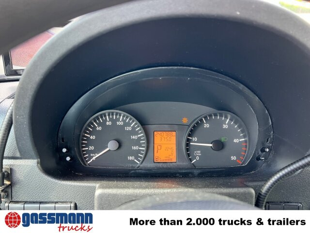 Mercedes-Benz Sprinter 313 CDI 4x2, EEV, Krankenwagen - Furgón: foto 2 Mercedes-Benz Sprinter 313 CDI 4x2, EEV, Krankenwagen - Furgón: foto 2