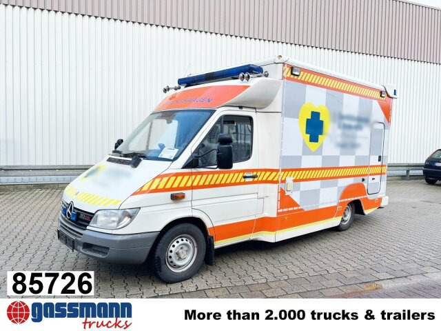 Mercedes-Benz Sprinter 313 CDI 4x2, Rettungswagen - Furgón: foto 1 Mercedes-Benz Sprinter 313 CDI 4x2, Rettungswagen - Furgón: foto 1