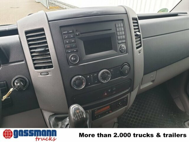 Mercedes-Benz Sprinter 313 KA 4x2 - Furgón: foto 2 Mercedes-Benz Sprinter 313 KA 4x2 - Furgón: foto 2