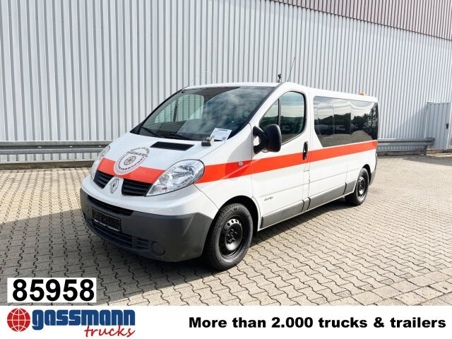 Renault Trafik 2.0 dCi115 4x2, Krankentransporter - Ambulancia: foto 1 Renault Trafik 2.0 dCi115 4x2, Krankentransporter - Ambulancia: foto 1