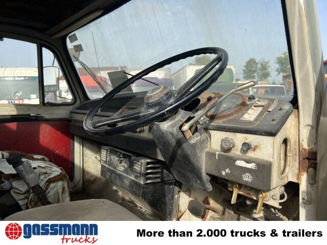 Saurer V5 4x2 - Chasis camión: foto 4 Saurer V5 4x2 - Chasis camión: foto 4