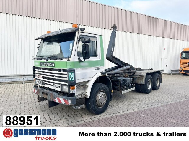 Scania P93 HK 250 6x4L, Abrollkipper - Multibasculante camión: foto 1 Scania P93 HK 250 6x4L, Abrollkipper - Multibasculante camión: foto 1