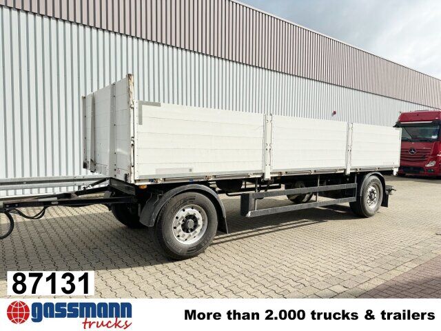 Schwarzmüller AZ 18 - Remolque plataforma/ Caja abierta: foto 1 Schwarzmüller AZ 18 - Remolque plataforma/ Caja abierta: foto 1