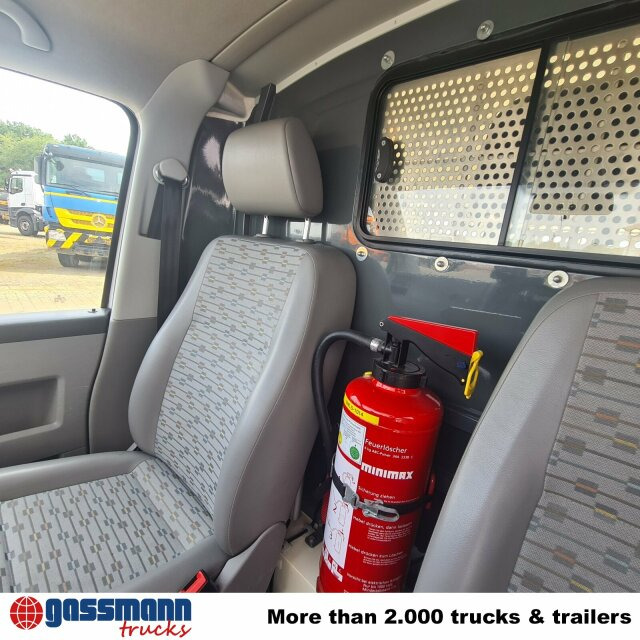 Volkswagen T5 2.0 TDI, Krankenwagen - Ambulancia: foto 2 Volkswagen T5 2.0 TDI, Krankenwagen - Ambulancia: foto 2