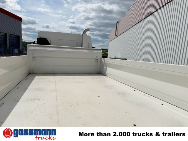 Volvo FL 280 4x4 mit 10-13 m/t Kran - Volquete camión, Camión grúa: foto 2 Volvo FL 280 4x4 mit 10-13 m/t Kran - Volquete camión, Camión grúa: foto 2