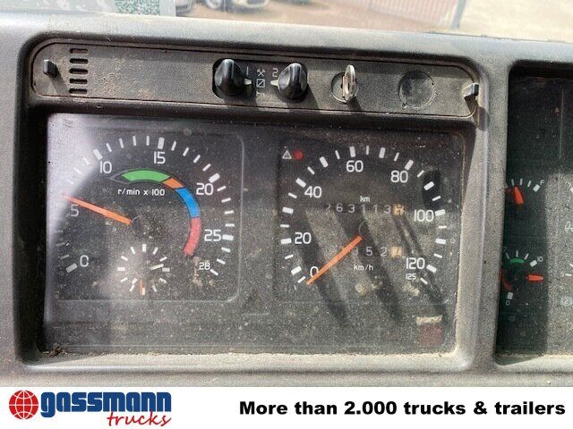 Volvo FM12-420 4x2 mit Heckkran Jonsered 1090, - Volquete camión, Camión grúa: foto 4 Volvo FM12-420 4x2 mit Heckkran Jonsered 1090, - Volquete camión, Camión grúa: foto 4