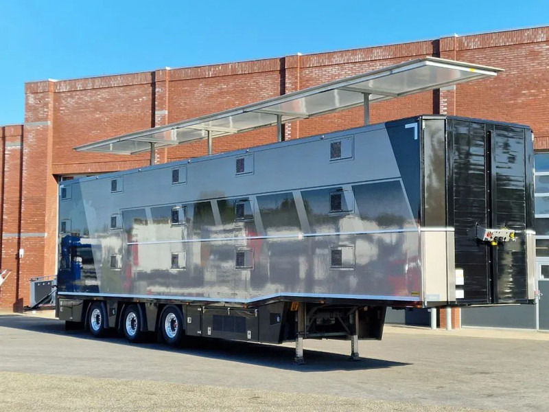 Berdex 3 Stock / Semi-closed temperature controlled Livestock trailer - Water & Ventilation - Type 2 - Transporte de ganado semirremolque: foto 1 Berdex 3 Stock / Semi-closed temperature controlled Livestock trailer - Water & Ventilation - Type 2 - Transporte de ganado semirremolque: foto 1