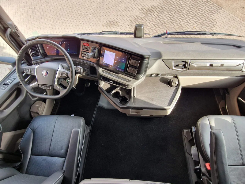 Cabeza tractora Scania 590S V8 NGS Highline 4x2 - New - Retarder - Leather - Alloy wheels Led - Navi - NEW!: foto 13