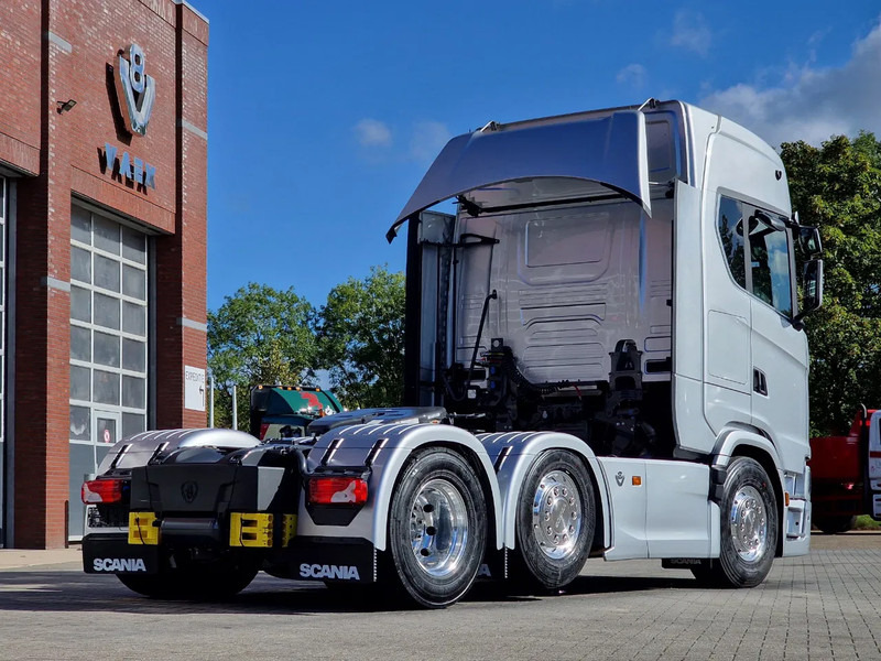 Cabeza tractora nuevo Scania 660S V8 NGS Highline 6x2/4 - New - Full spec - Retarder - Night clima - Led - Leather - Navi: foto 7
