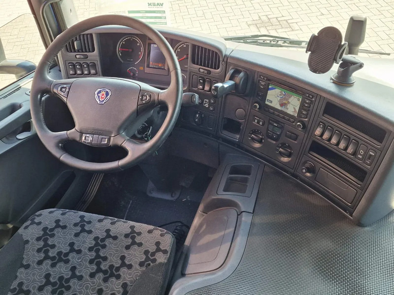 Leasing financiero de Scania P410 LA4x2MNA leasing Scania P410 LA4x2MNA: foto 11 Leasing financiero de Scania P410 LA4x2MNA leasing Scania P410 LA4x2MNA: foto 11
