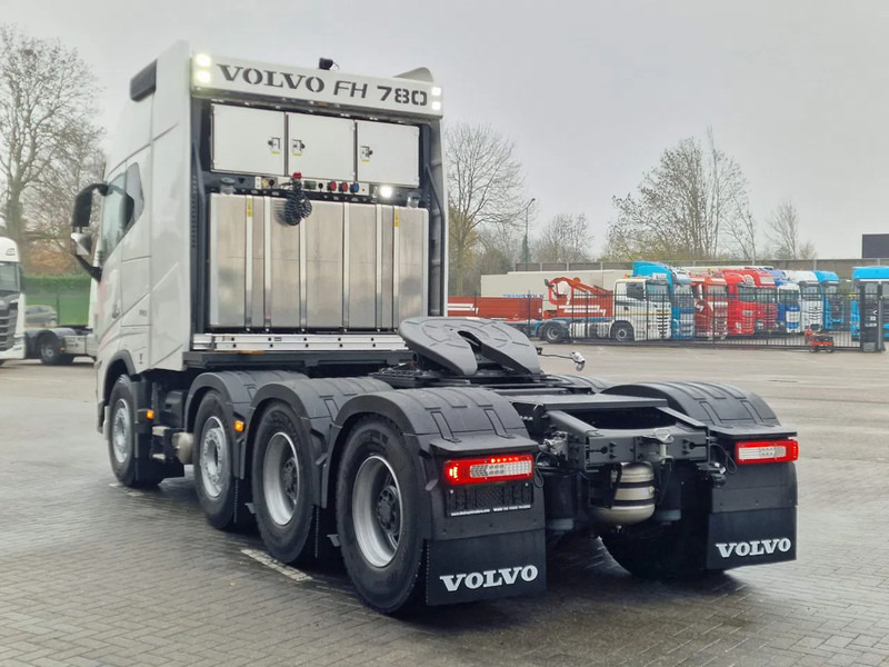 Volvo FH 16.780 8x4*4 Globetrotter XL - 245T GCW - New - Full air - I parkcool - Retarder - Cabeza tractora: foto 5 Volvo FH 16.780 8x4*4 Globetrotter XL - 245T GCW - New - Full air - I parkcool - Retarder - Cabeza tractora: foto 5